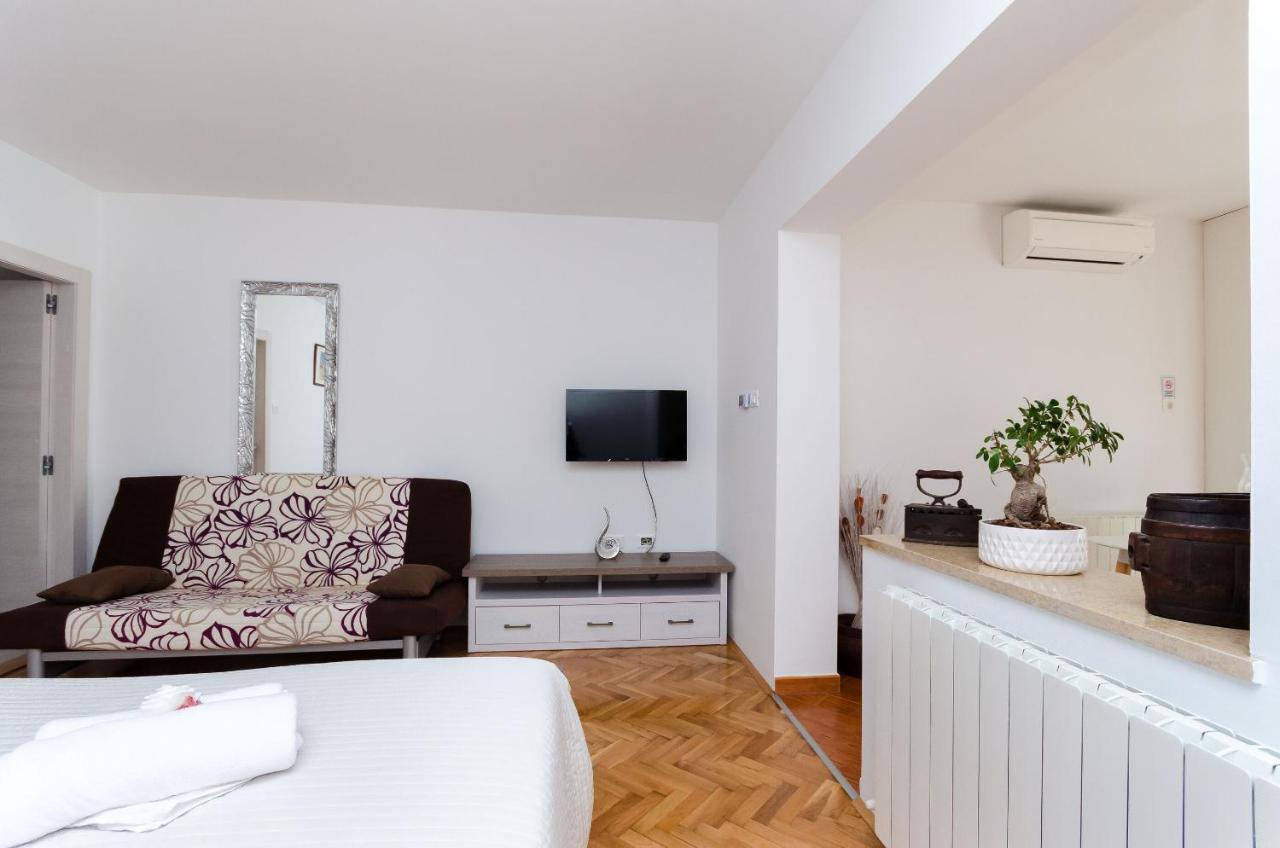 Apartment Zdenko Rovinj Luaran gambar